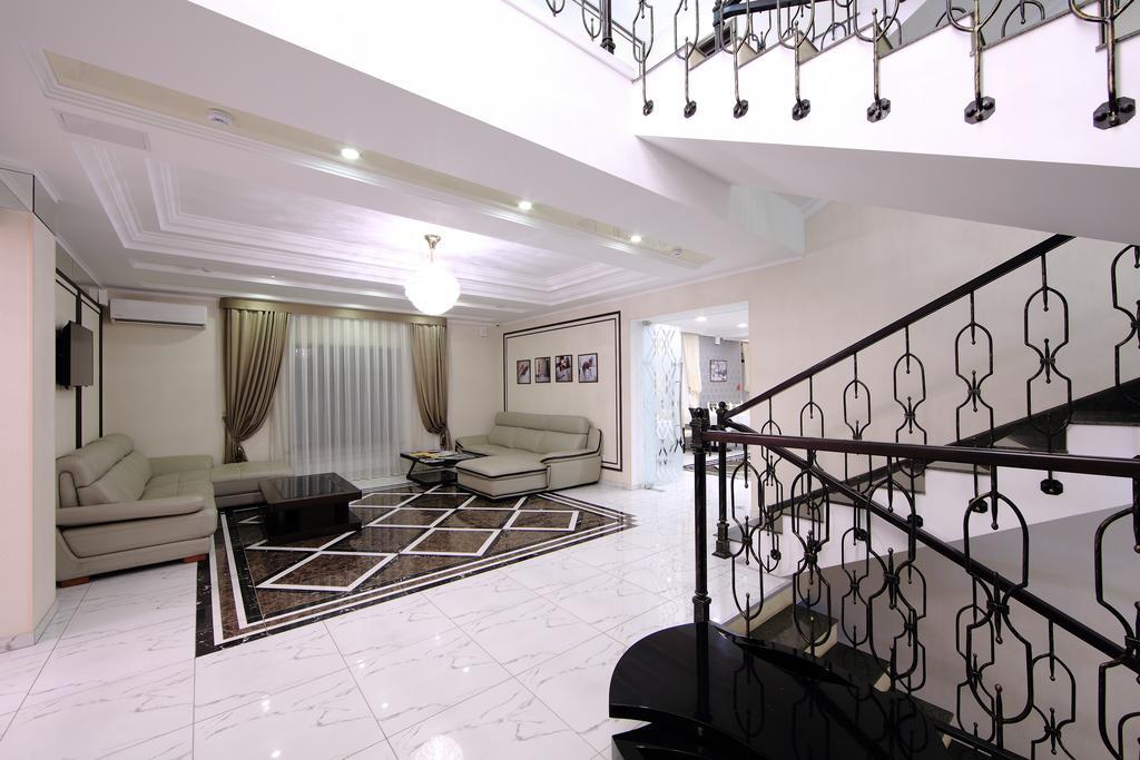 Premier Hotel Biszkek Zewnętrze zdjęcie