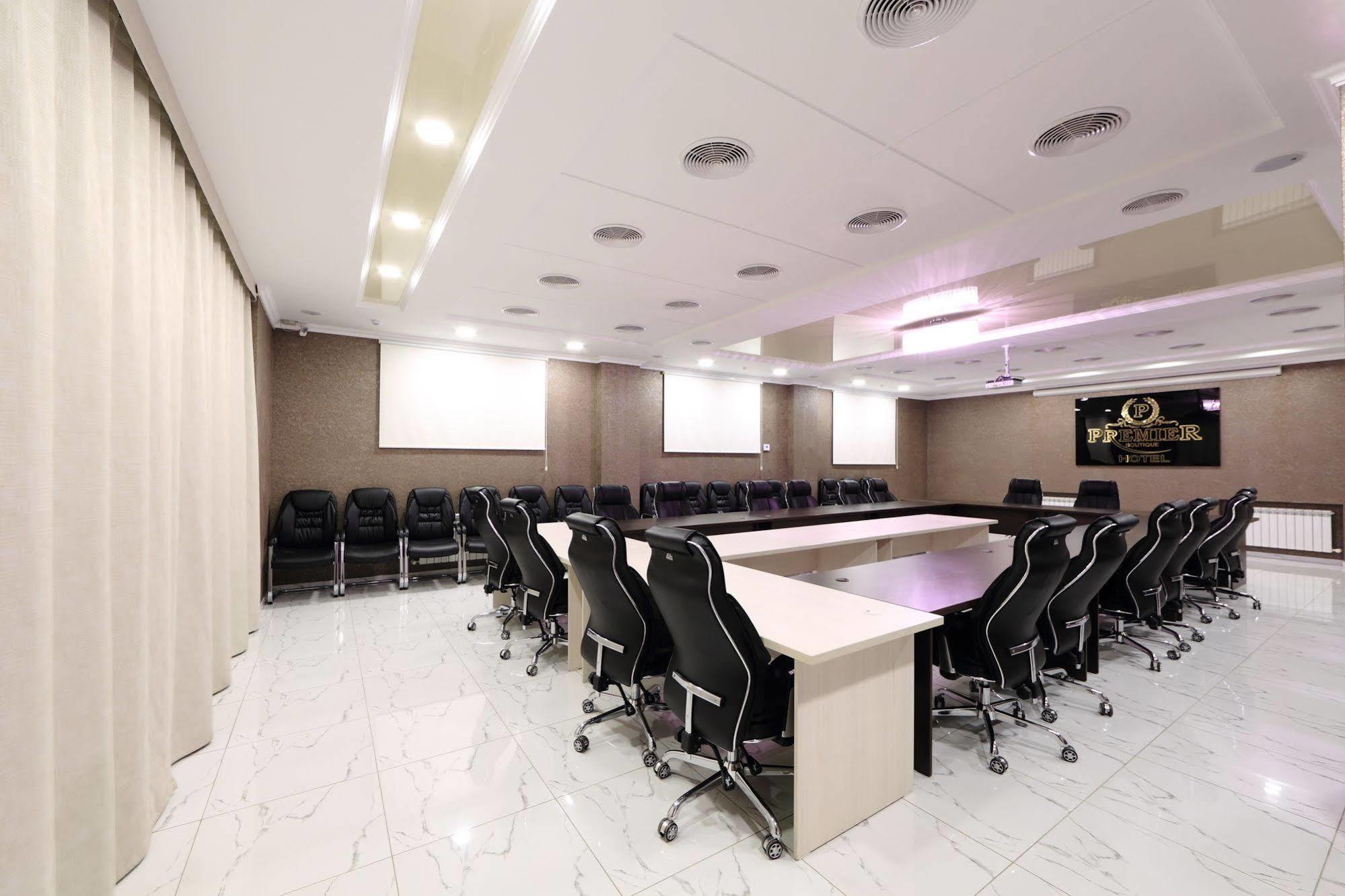Premier Hotel Biszkek Zewnętrze zdjęcie